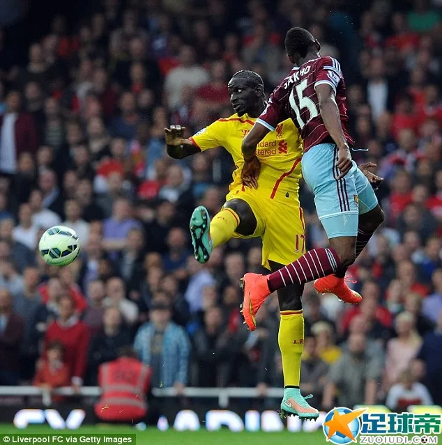 Mamadou Sakho is beaten to the ball by his namesake Diafra during the match at Upton Park