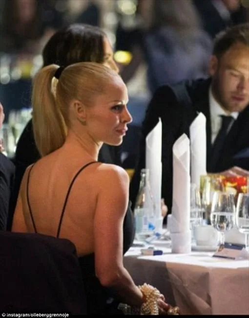 欧洲杯太太团来袭!格策女友火辣 铁卫爱妻性感