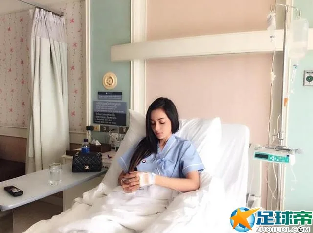 泰国健身女模Kratai Tadsika晒病床照 楚楚可怜