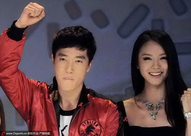 Alisa Manyonok领衔美女运动员华丽变身
