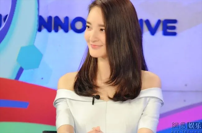 全胜预言帝刘雨欣人美衣仙 欧洲杯受追捧