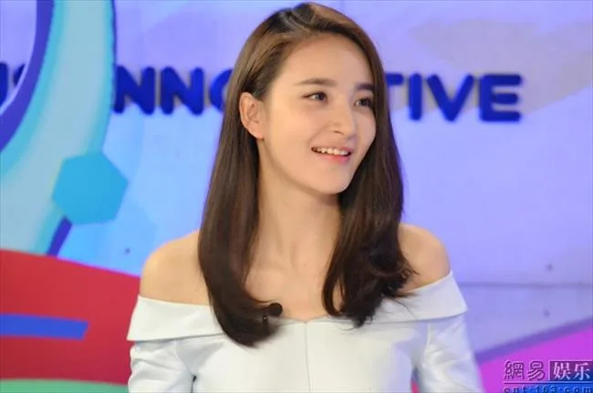 全胜预言帝刘雨欣人美衣仙 欧洲杯受追捧