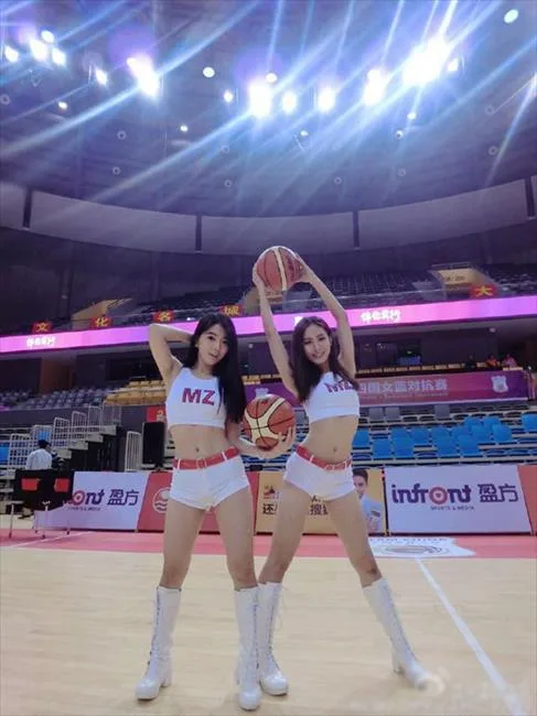 NBL没CBA好看? 湖南男篮啦啦队MZ正到没朋友！