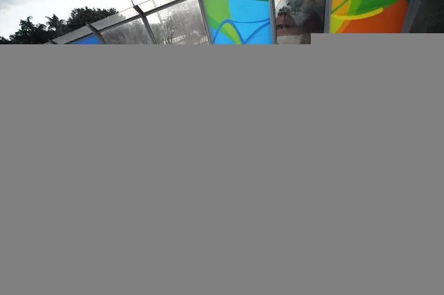 惊险！男篮大巴途中竟遭遇枪战 所幸安然无恙