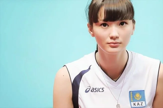 Alisa Manyonok领衔排球女神：天使面孔+魔鬼身材！