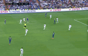 GIF-妖星挑射被扑莫拉塔破僵 克罗斯轰世界波