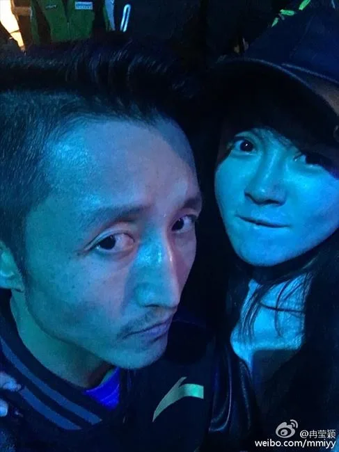 是拳王也是好丈夫！邹市明和妻子冉莹颖秀恩爱合集