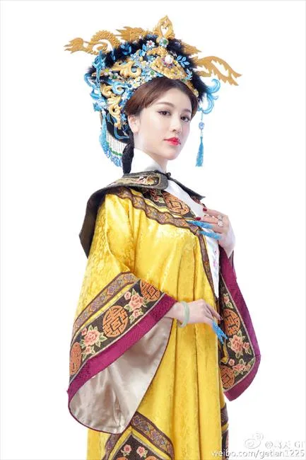 刘翔前妻葛天性感睡衣写真 欲露还遮性感撩人