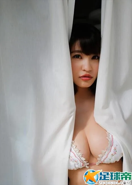 日本G杯篮球宝贝岸明日香喷血写真 童颜豪乳身材撩人