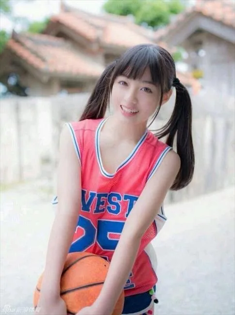 日本千年一遇美少女桥本环奈篮球写真 清纯可人性感惹火