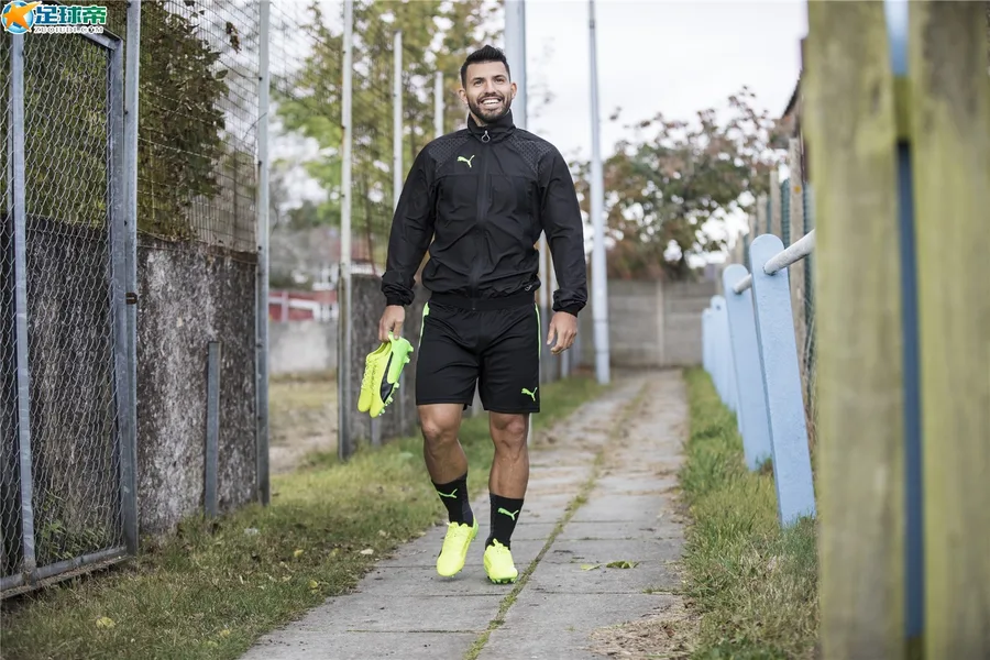 PUMA发布全新evoSPEED 17 SL-S球靴，助力球员放胆踢放声赢