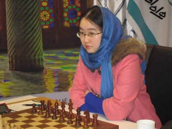 国际象棋女子世锦赛决赛 首盘谭中怡获和局