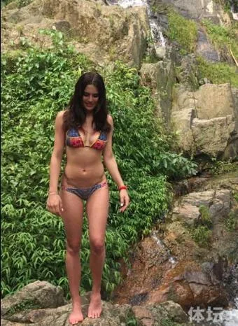 博尔特再遇场外丑闻:劈腿澳洲嫩模+禁药风波
