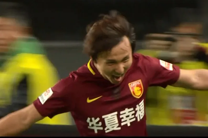 中超-野牛双响拉维奇两助攻 河北华夏主场4-2申花