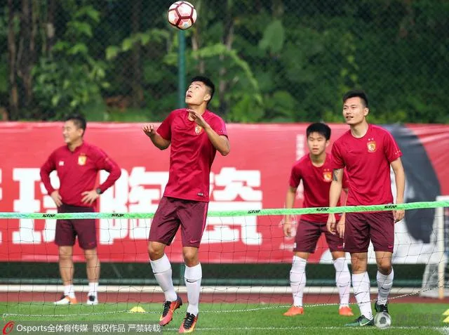 粤媒:恒大已告别困难期 开足马力向榜首冲击