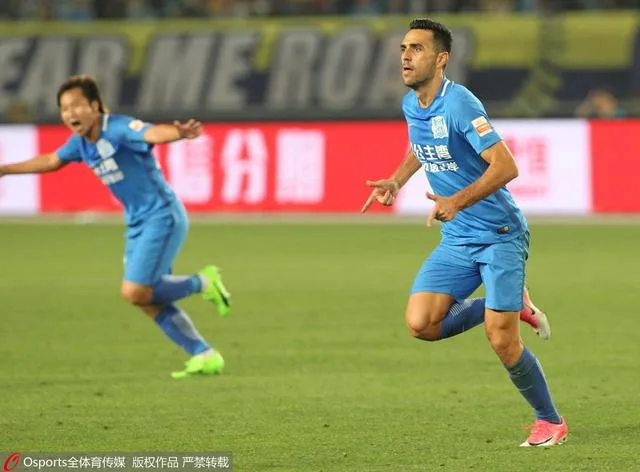 扎哈维2球！富力2-1逆转仍领跑 苏宁6轮不胜