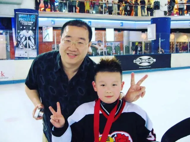 一年百场！最拼星二代英如镝：我爸是疯狂家长