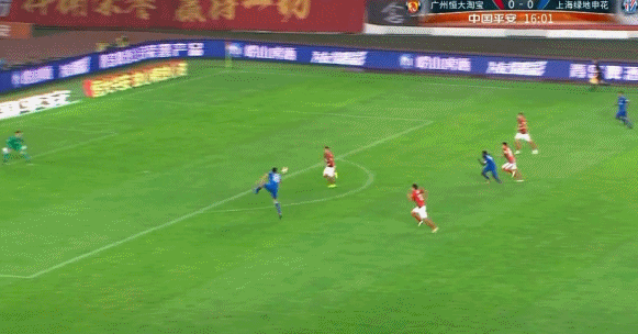 恒大3-2申花豪取6连胜 暴力鸟破僵于汉超绝杀