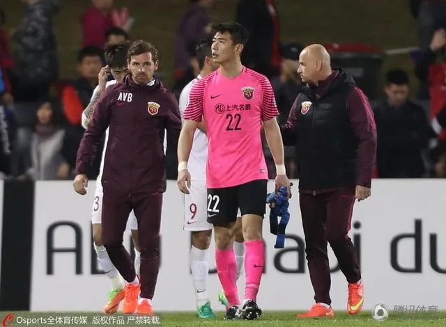 上港被绝杀促成中超德比 博阿斯真想碰苏宁？