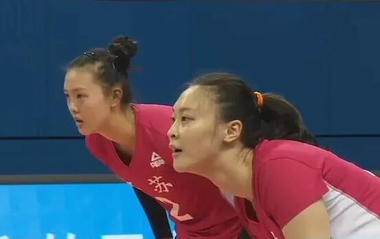 女排全运会预赛江苏3-1擒河南 朱婷独木难支