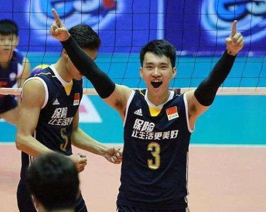 世联赛男排开门红江川轰17分 首局惊现43-41