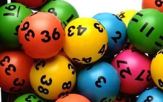 男子中3070万不要支票要现金 中心忙筹钱！