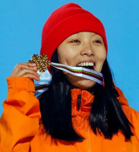 2017中国十佳劳伦斯-丁宁朱婷争最佳女运动员 会有搅局者吗?