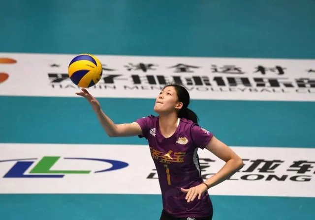 女排联赛-李盈莹对轰金软景 哪一队能取得决赛首胜?