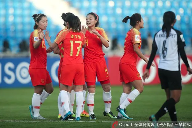中国女足击败泰国女足