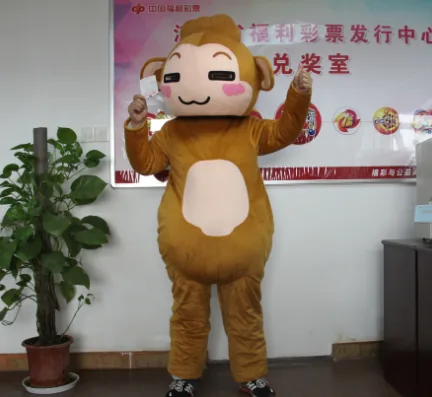 江西693万元大奖被领走 得主现场激动落泪