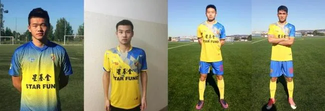 左起:黄聪、黄闯、徐启功、李彪