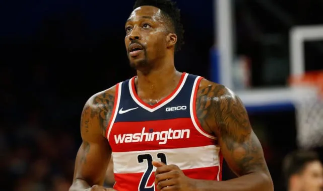 从第一中锋到NBA流浪汉 是谁毁了霍华德完美生涯?