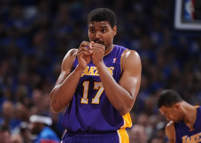 拜纳姆已安排多队试训 渴望时隔4年重返NBA