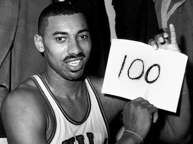 张伯伦效力时勇士在旧金山