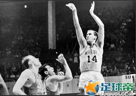 NBA退役球衣有啥门槛 勇士会全部封存“死亡五小”战袍吗?