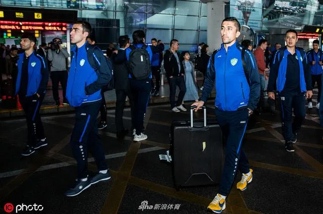 乌兹别克斯坦抵达南宁