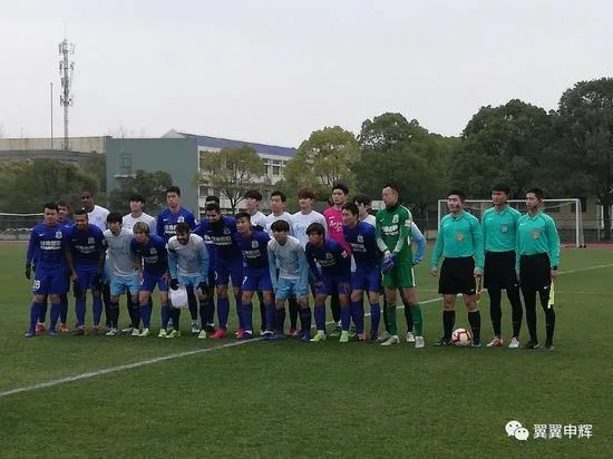 申花与大邱FC进行了一场热身赛