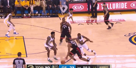 NBA总决赛G3发生了啥？詹皇单核带队有多难 库里体会到了