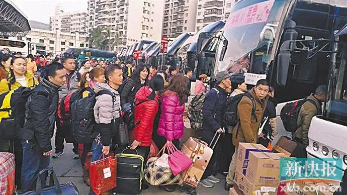深圳福彩连续13年助外来工返乡过年
