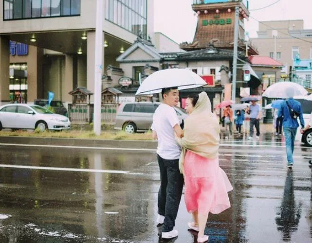 丁俊晖生命中至爱的三位女性 富二代老婆为他“隐姓埋名”