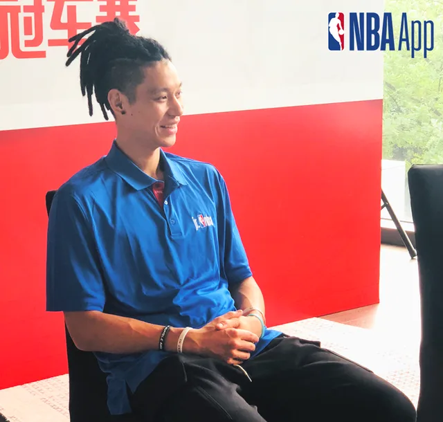 林书豪球迷见面会 与“书豪通”热烈问答