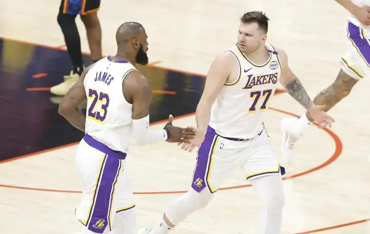 Lakers vs Suns: Dončić Takes the Lead, Booker Guides a Rebuilt Phoenix in Preseason Test