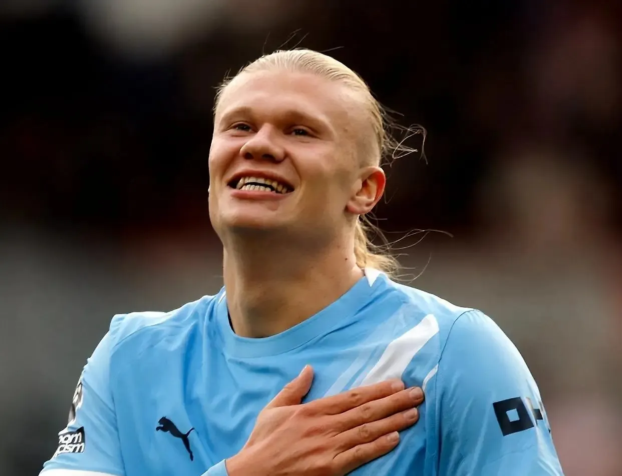 Haaland scores in nine consecutive matches, carrying Manchester City’s offense as he battles fiercely with Kane and Mbappé.