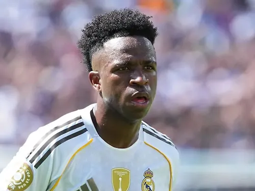 Vinicius Jr caught in love triangle as 'not ashamed' Real Madrid ace issues public apology