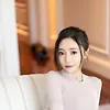 语画界性感女神王馨瑶yanni收身上衣牛仔裤户外垂钓写真