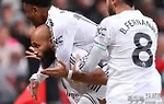 随着枪手1-0，利物浦1-2曼联，维拉2-1逆转热刺，英超积分榜出炉