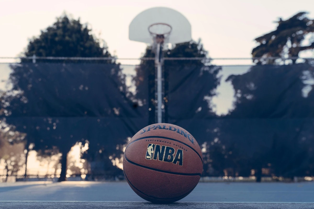 NBA赌博调查持续扩大，活塞射手比斯利陷入风暴中心