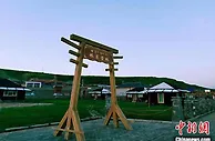 天津援建黑力宁巴村走向“最美藏寨”振兴之路