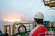 中国首个自主研发的浅水水下采油树成功投用