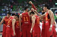 篮球资讯：男篮24人大名单出炉，落选赛练兵为主，周琦不在，谁来扛大旗？